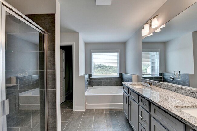 Building Photo - 7309 Yewtree Dr