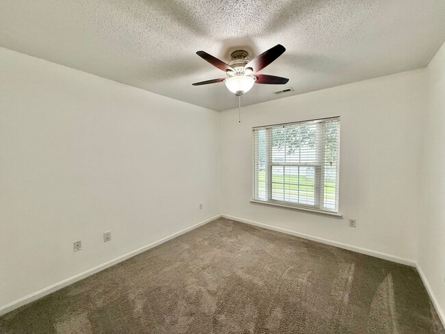 Building Photo - Newly Remodeled 4BD, 2.5BA Raleigh Home wi...