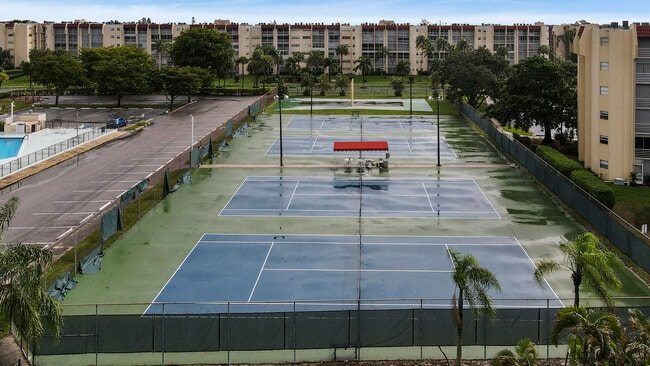 Building Photo - 3755 Via Poinciana