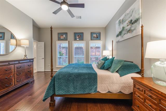 Building Photo - 7913 Southmark Dr