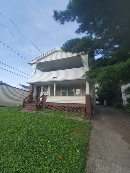 Building Photo - 4621 E 85th St