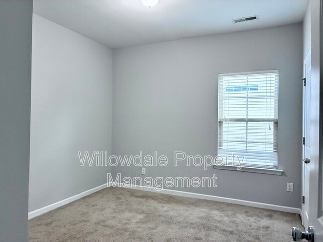 Building Photo - 2432 Lambton Wood Dr