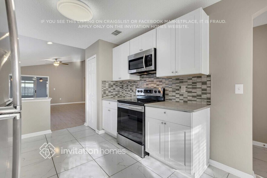 Building Photo - 8089 Beaver Creek Dr
