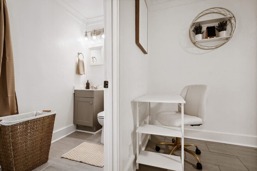 Building Photo - 2904 Berwick St