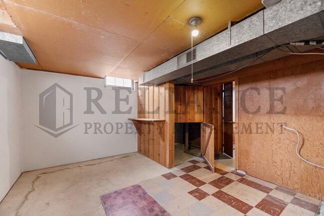 Building Photo - 878 S Fabrique Dr