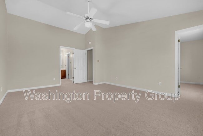 Building Photo - 5602 Grouper Ct