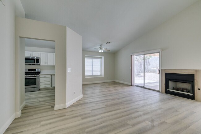 Building Photo - Charming 3-Bedroom Home with Covered Patio