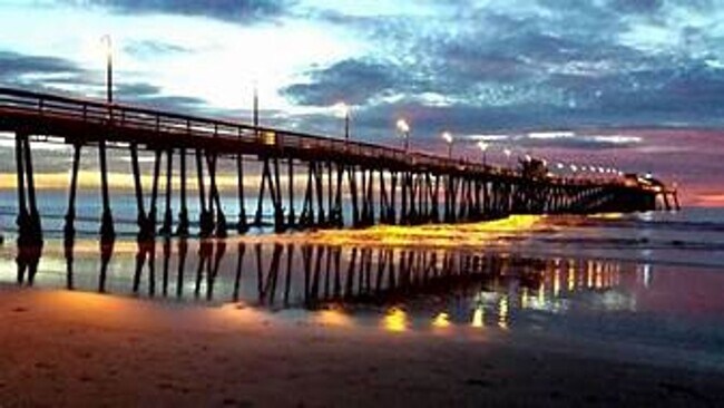 Building Photo - 3 Bedroom 2.5 Bathroom House in Imperial Beach