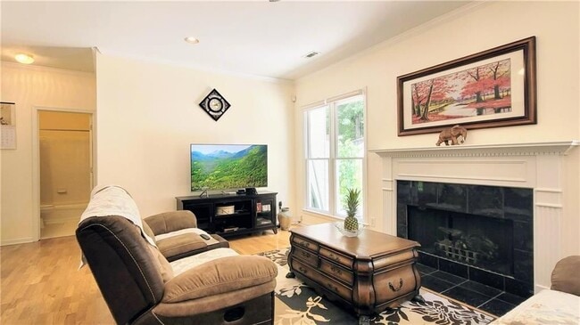 Building Photo - 2835 Olde Town Park Dr
