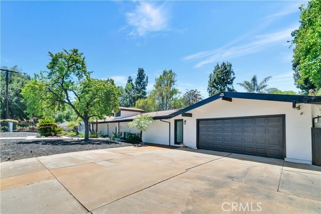 Building Photo - 5067 Arundel Dr