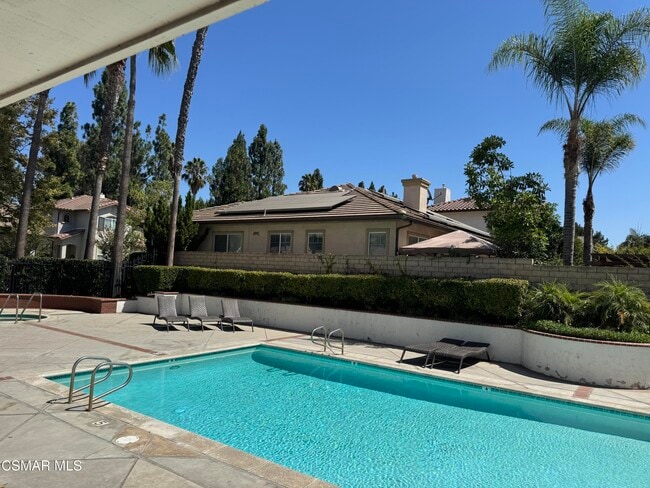 Building Photo - 1604 Rose Arbor Ln