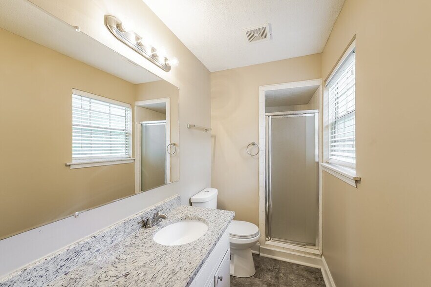 Building Photo - 1416 Maralyn Dr