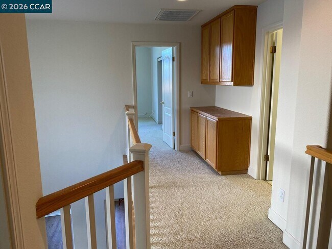 Building Photo - 171 Shadowhill Cir
