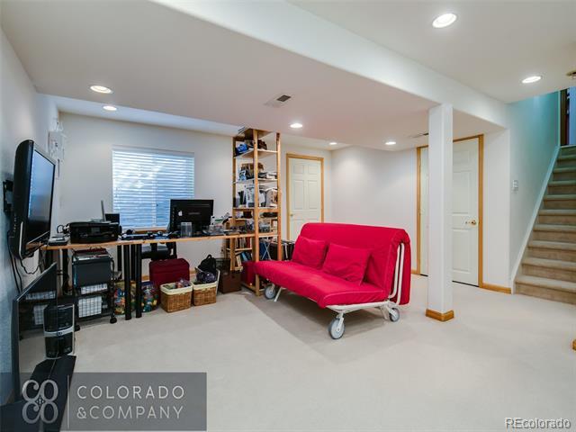 Building Photo - 9246 Sugarstone Cir