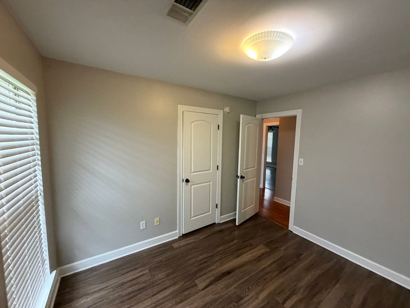Building Photo - 8898 Rasco Hills Cove