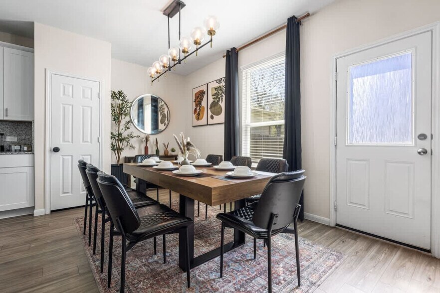 Building Photo - 6706 Hobby Wind Ridge Dr