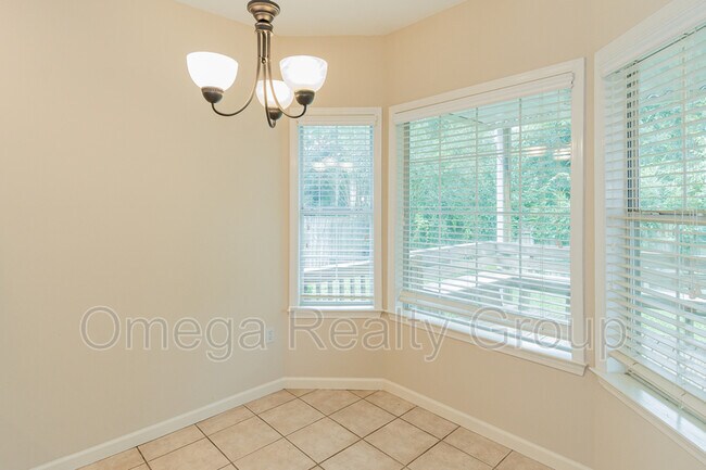Building Photo - 686 Old Cahaba Dr