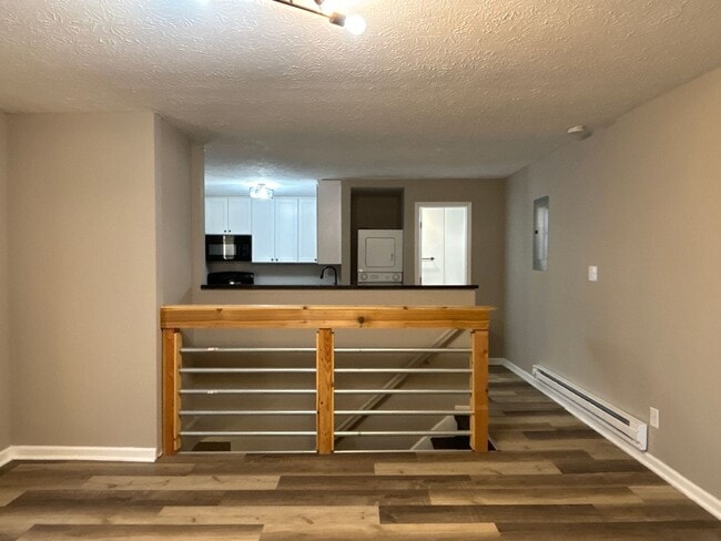 Building Photo - 1338-40 Barth