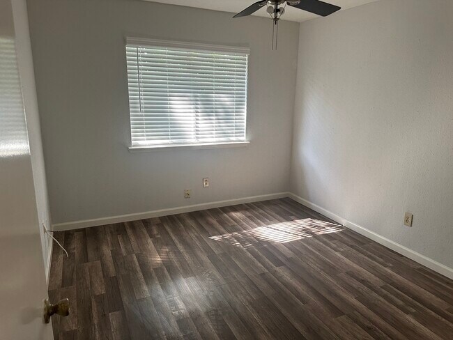 Building Photo - 4322 Palmer Plantation Dr