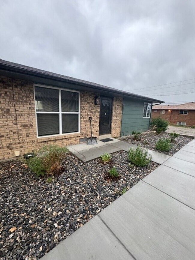 Building Photo - 1414/1416 Terry Street