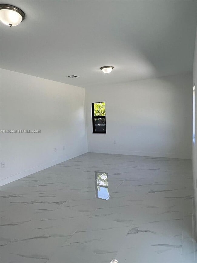 Building Photo - 11982 SW 213th St