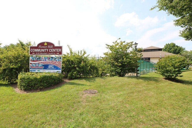 Building Photo - 2BD/2BA Condo in Flower Hill - near Shady Grove METRO!