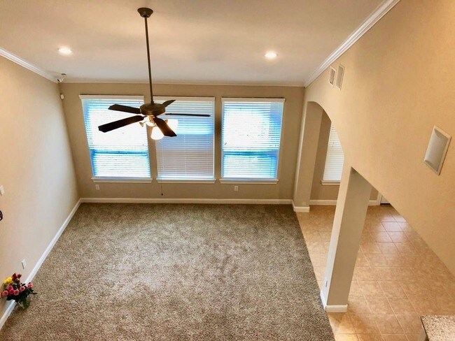 Building Photo - 3022 Rocky Canyon Dr