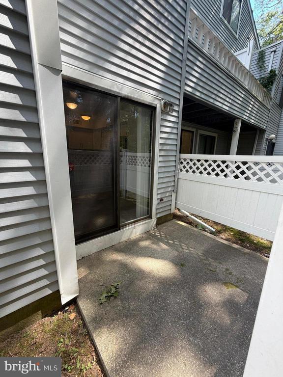 Building Photo - 1105 Berwyck Ct