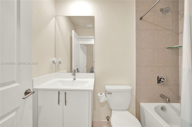 Building Photo - 4413 NW 83rd Path