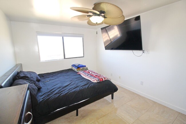 Building Photo - Kihei Shores -Furnished 2bed/2bath - Under...