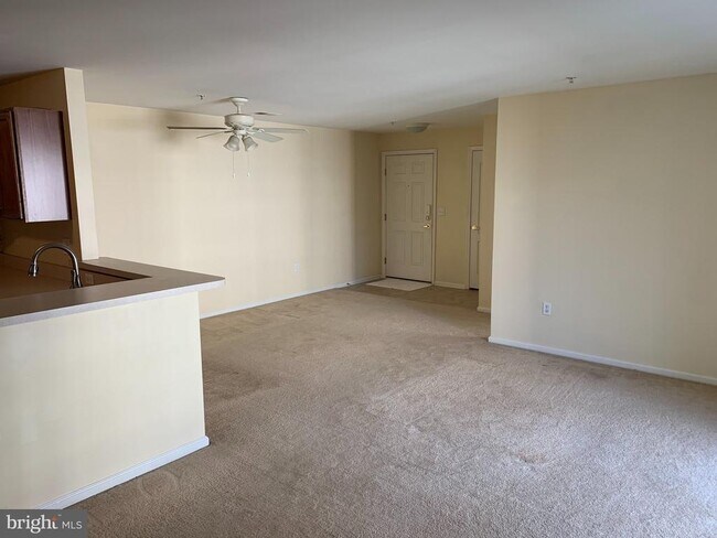 Building Photo - 110 Lionheart Ln