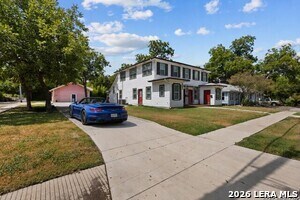 Building Photo - 216 Eleanor Ave