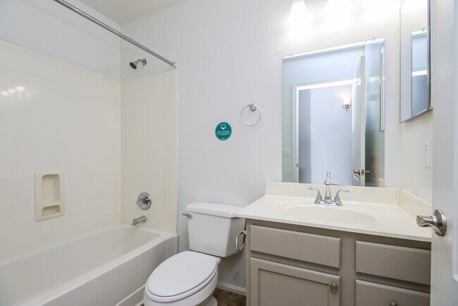 Building Photo - 4196 E Coal St