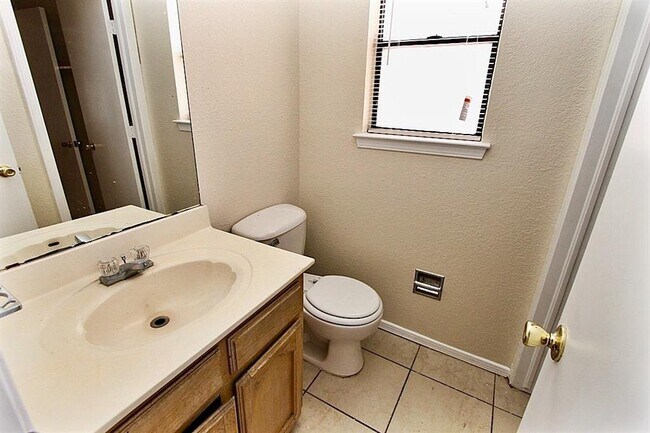 Building Photo - 1380 Trudy Elaine Dr