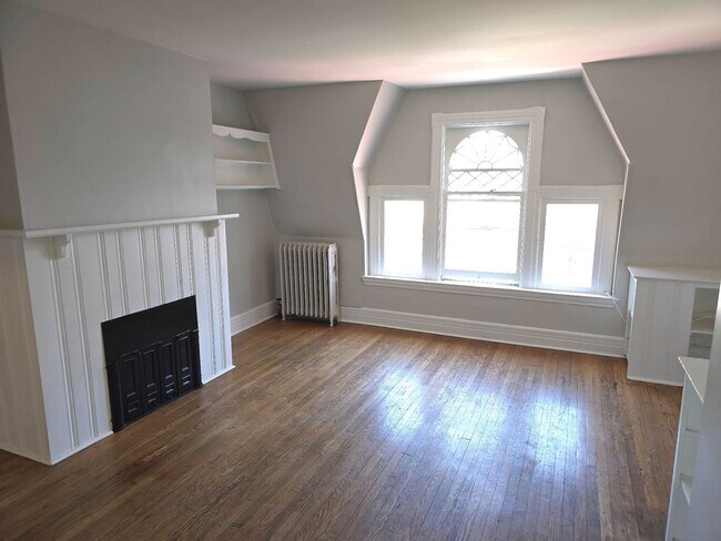 Building Photo - 21N Ferry Street