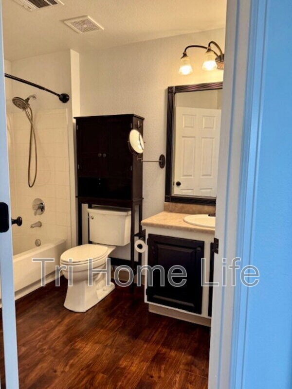 Building Photo - 12820 Ironstone Way
