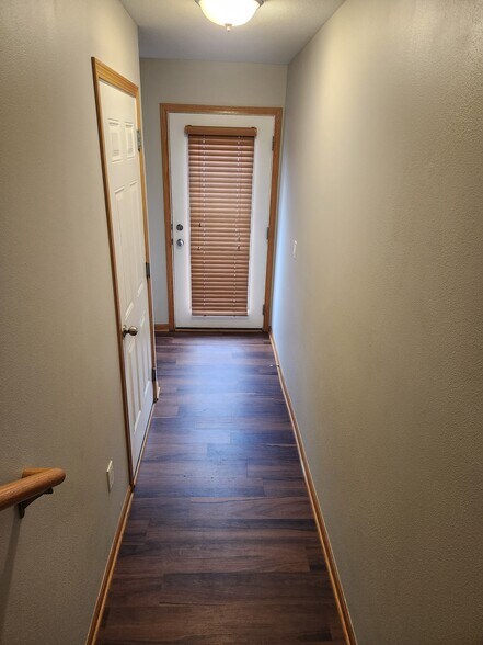 Building Photo - 3203 SW Arlan Ln