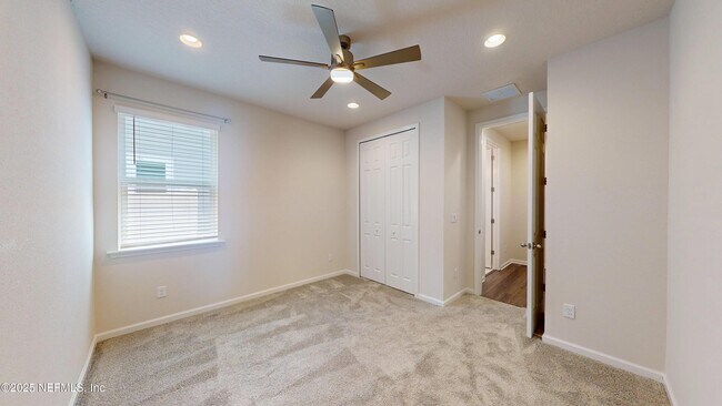 Building Photo - 282 Little Bear Run
