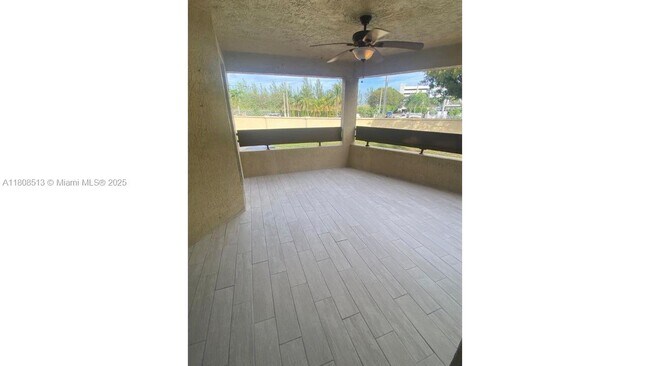 Building Photo - 8810 SW 123rd Ct
