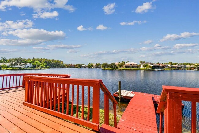 Building Photo - 18026 Java Isle Dr