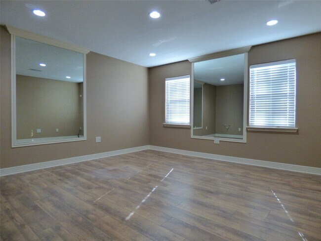 Building Photo - 4832 FM 2218 Rd