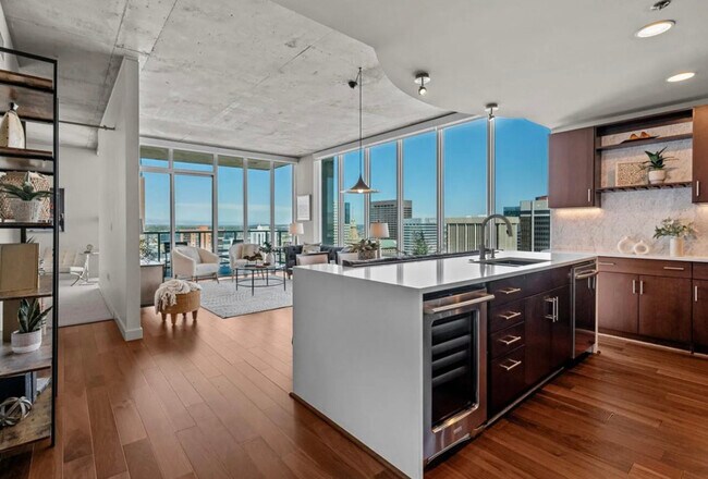 Building Photo - 891 14th St