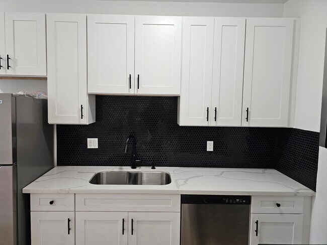 Floorplan - 6439 Orange Street