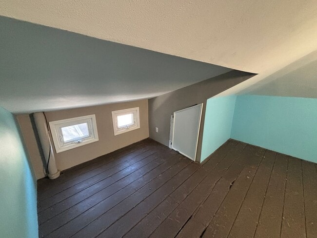 Building Photo - Newly Renovated 3 Bedroom on Park Avenue