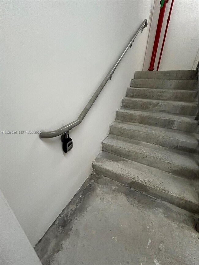 Building Photo - 117 NW 42nd Ave