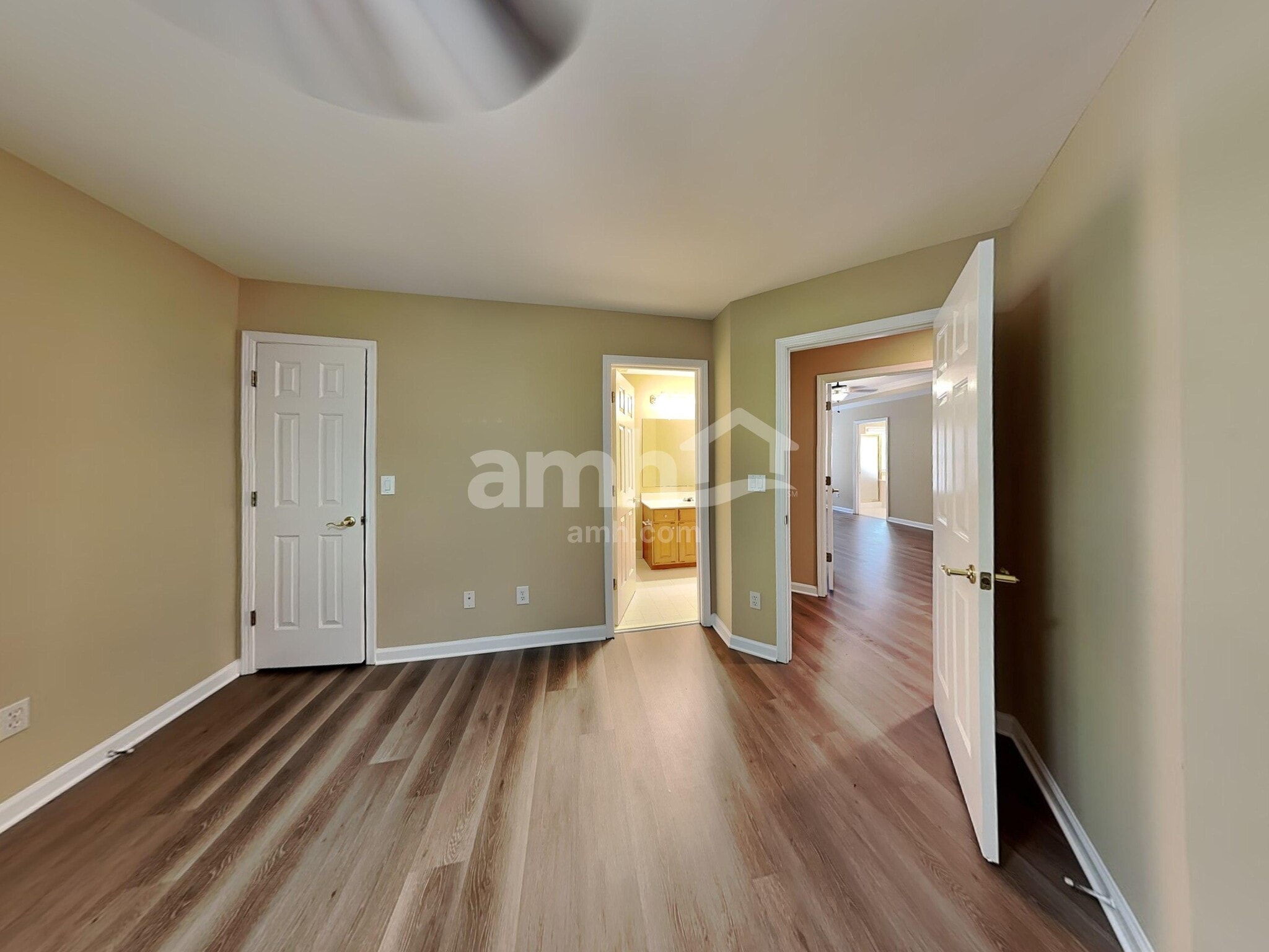 Building Photo - 637 Rebecca Ives Dr NW