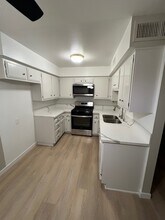 Building Photo - Mulberry West