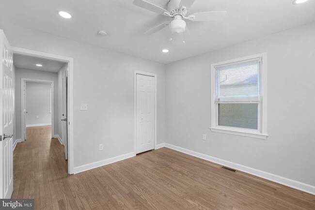 Building Photo - 4707 Tuckerman St