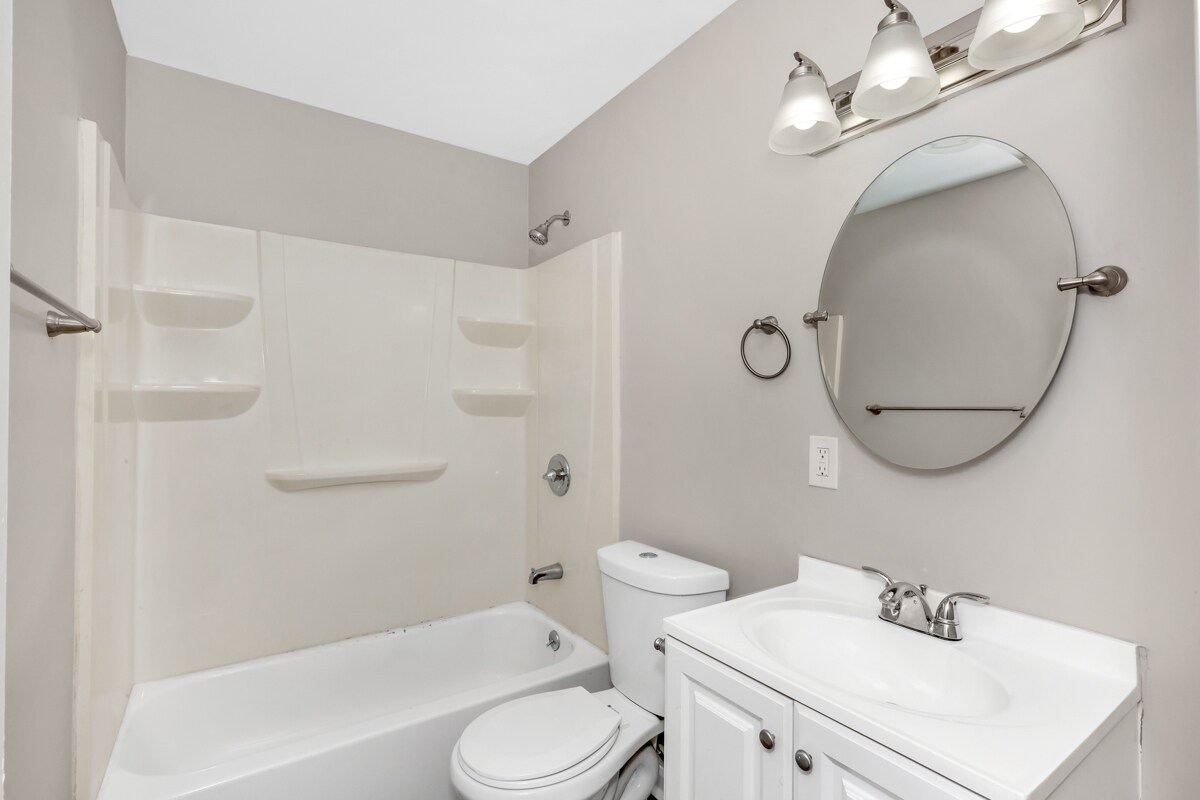 Building Photo - 4304 9th Ave SW