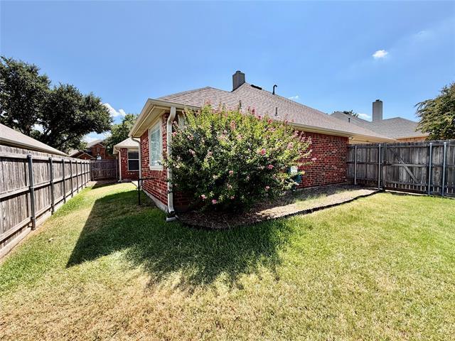 Building Photo - 1632 Castle Pines Dr